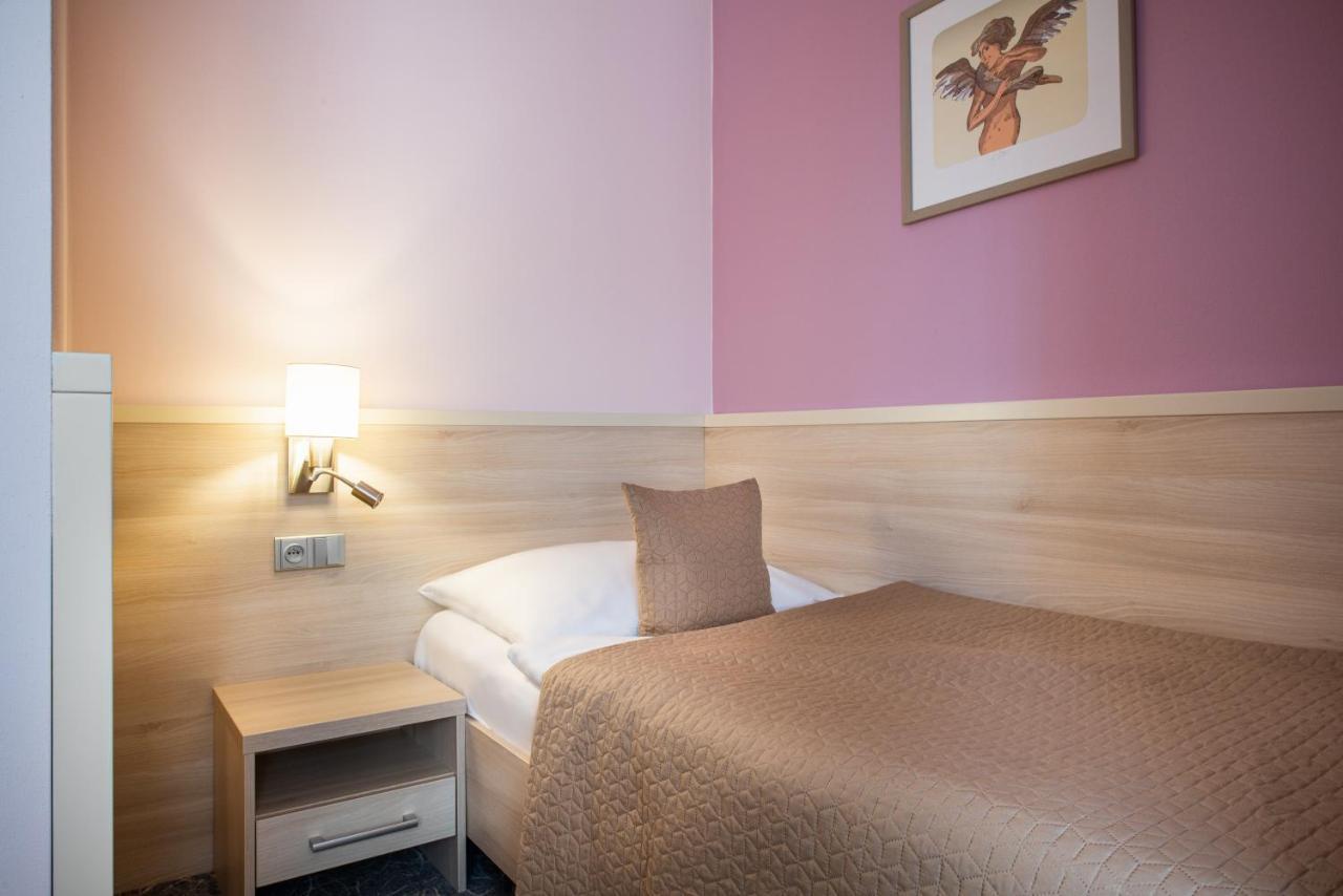 Hotel Mlynska Uherské Hradiště Esterno foto