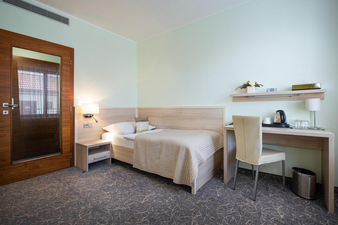 Hotel Mlynska Uherské Hradiště Esterno foto