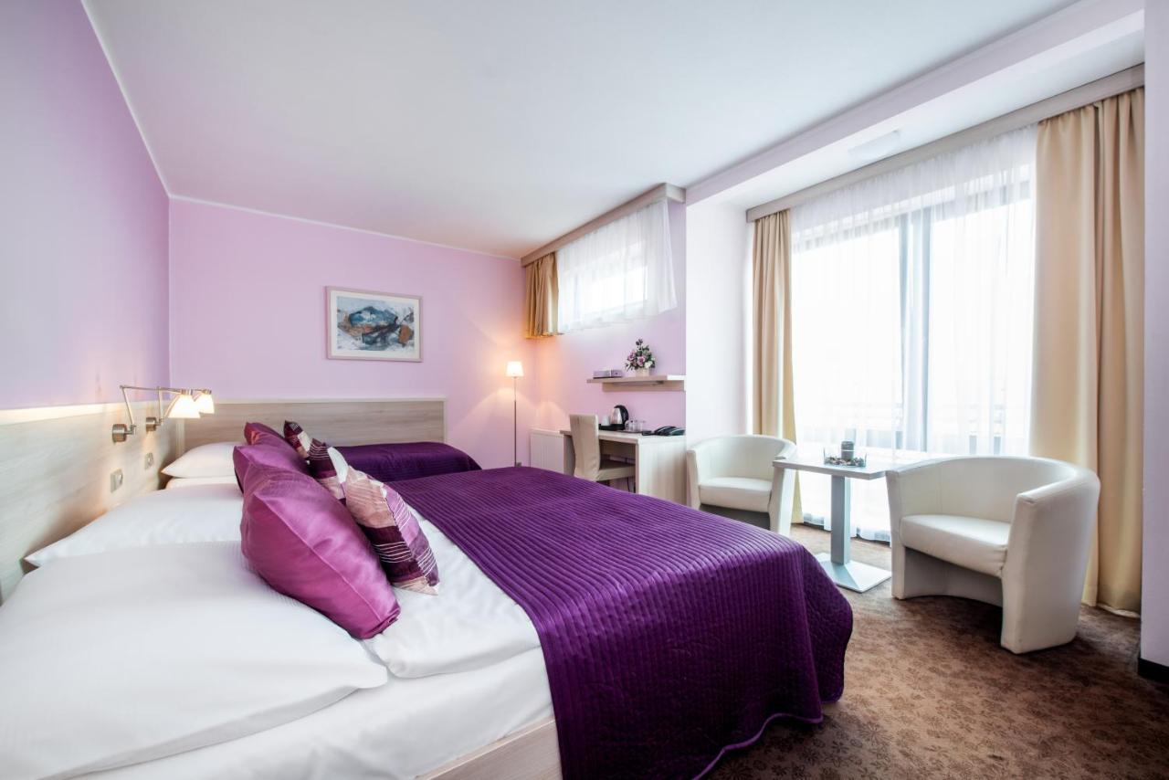 Hotel Mlynska Uherské Hradiště Esterno foto