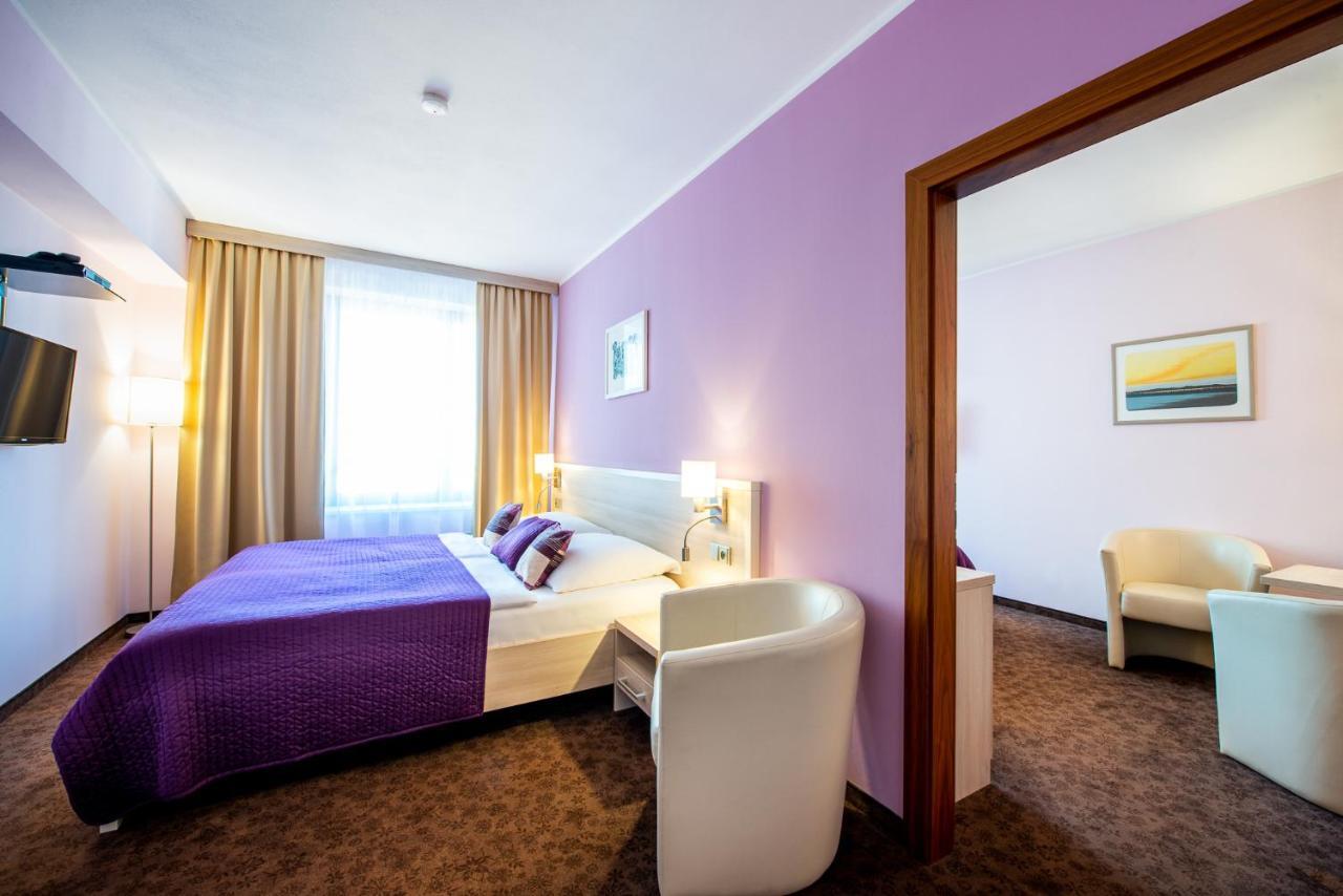 Hotel Mlynska Uherské Hradiště Esterno foto