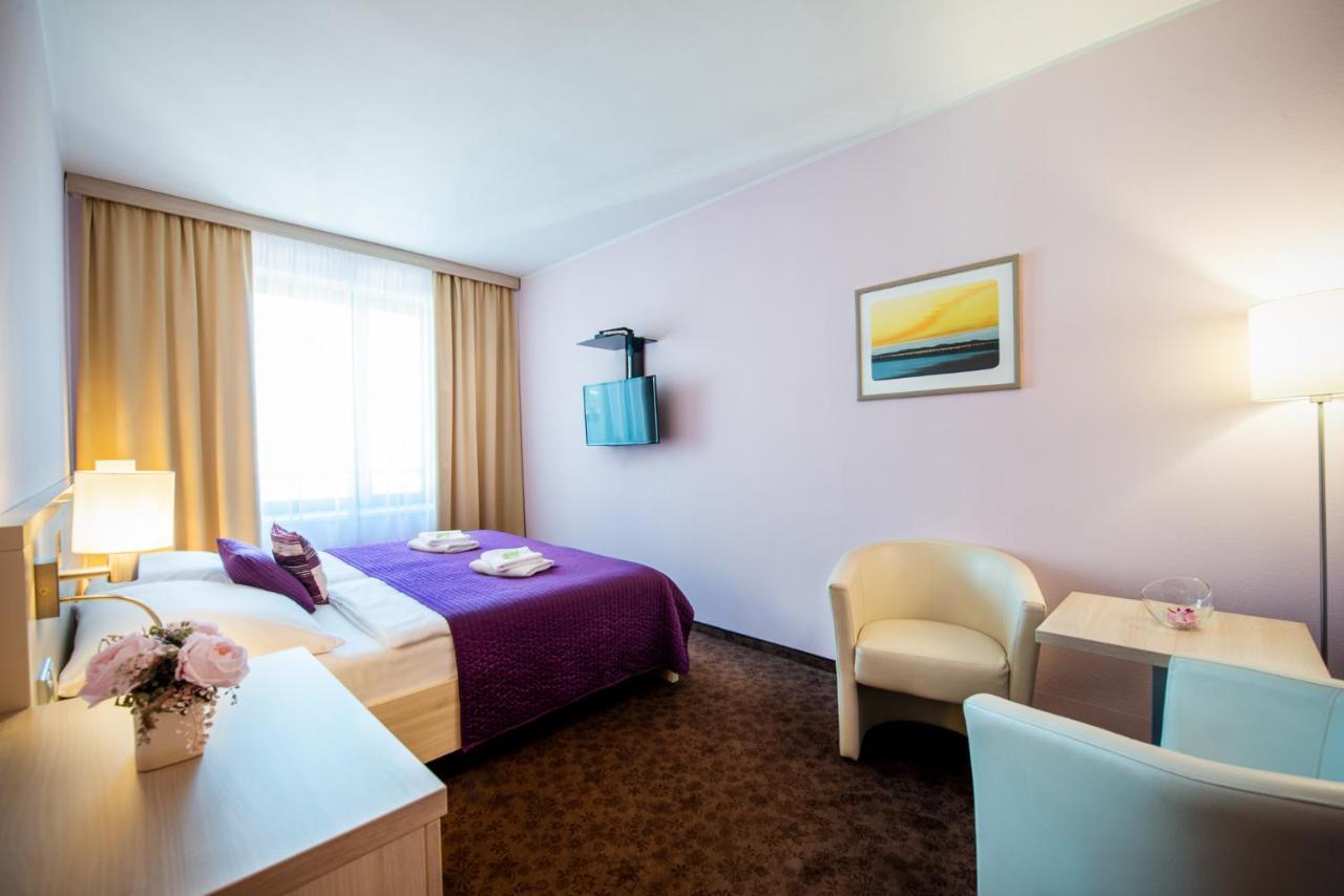 Hotel Mlynska Uherské Hradiště Esterno foto